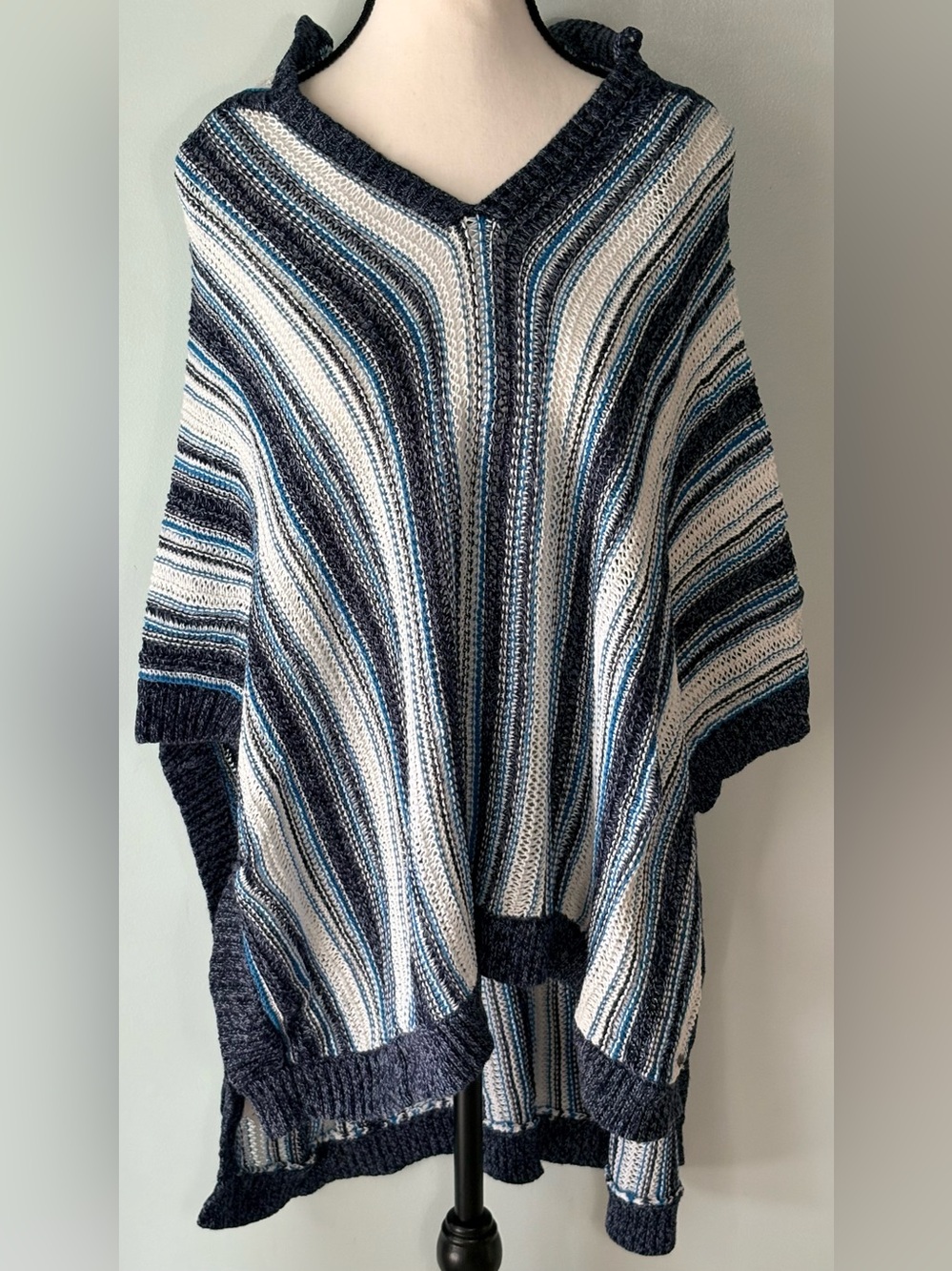Eddie Bauer Hooded Striped Knit Poncho Navy, White & Light Blue; Size—Small